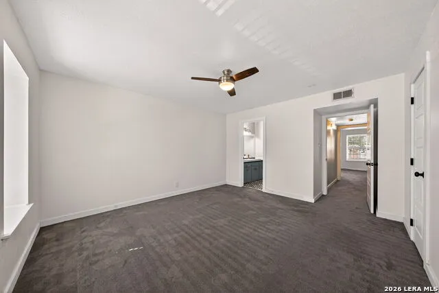 1045 Shook Avenue #145H Olmos Park, TX 78212